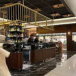 Hotel Mikado