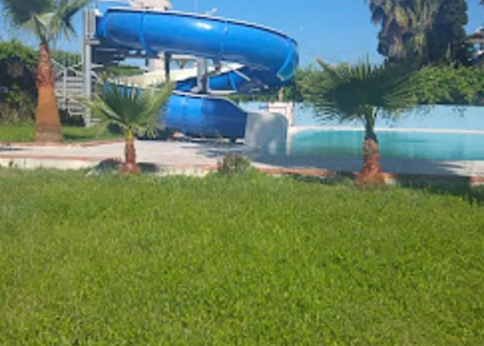 Hotell Mikado 3*
